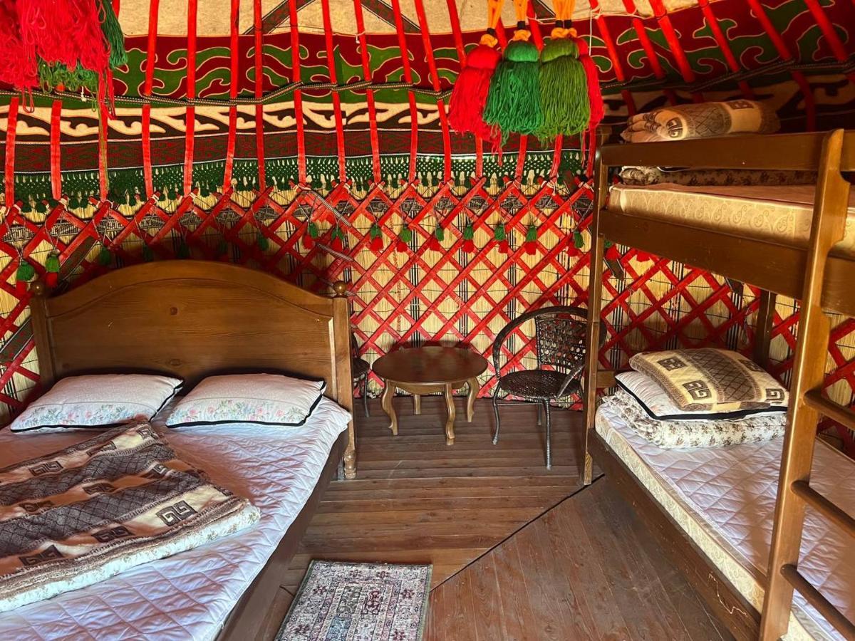 Ethno Complex Oimo Tash Hotel Kaji-Say Buitenkant foto